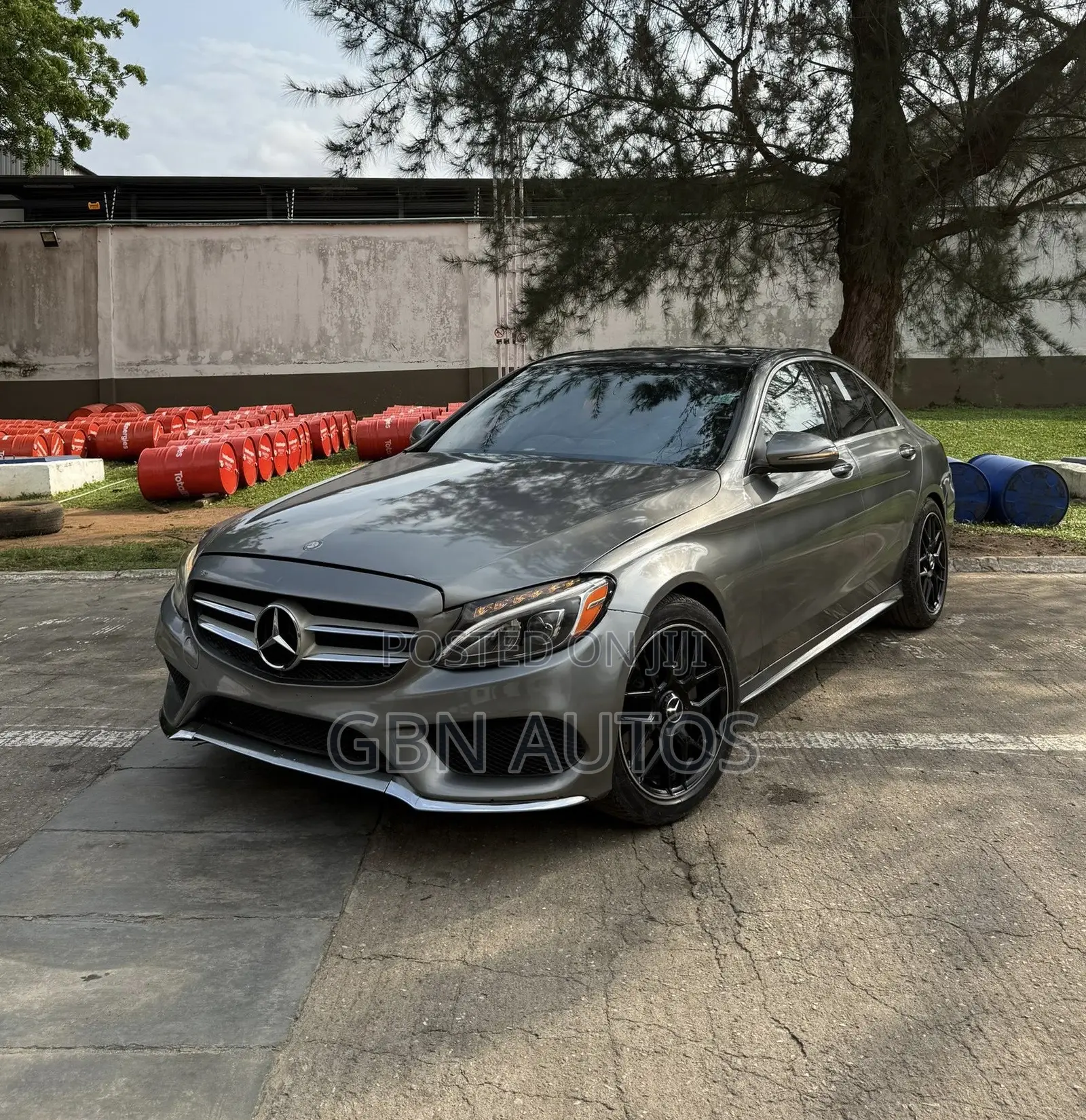 Mercedes-Benz C300 Sport 4Matic Sedan AWD (2.0L 4cyll 7A) 2016 Gray
