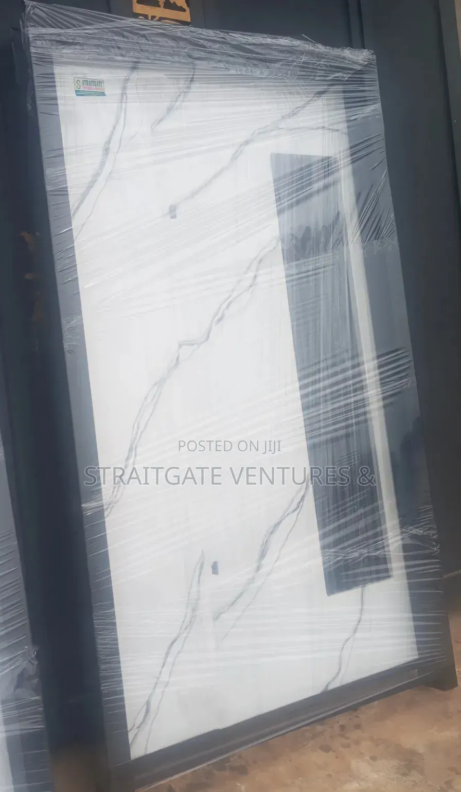 Marble-Like Main Iron Doors