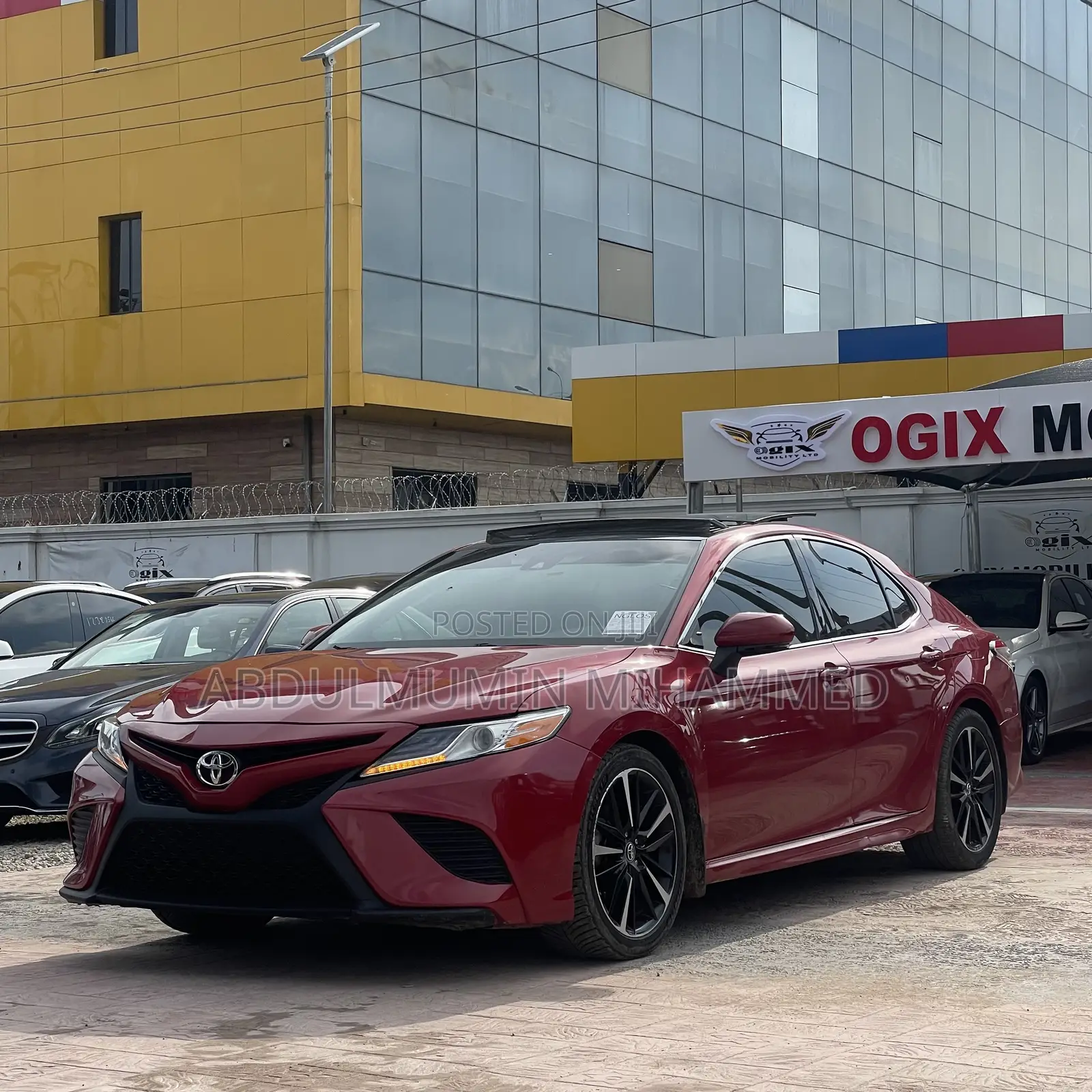 Toyota Camry 2019 Red