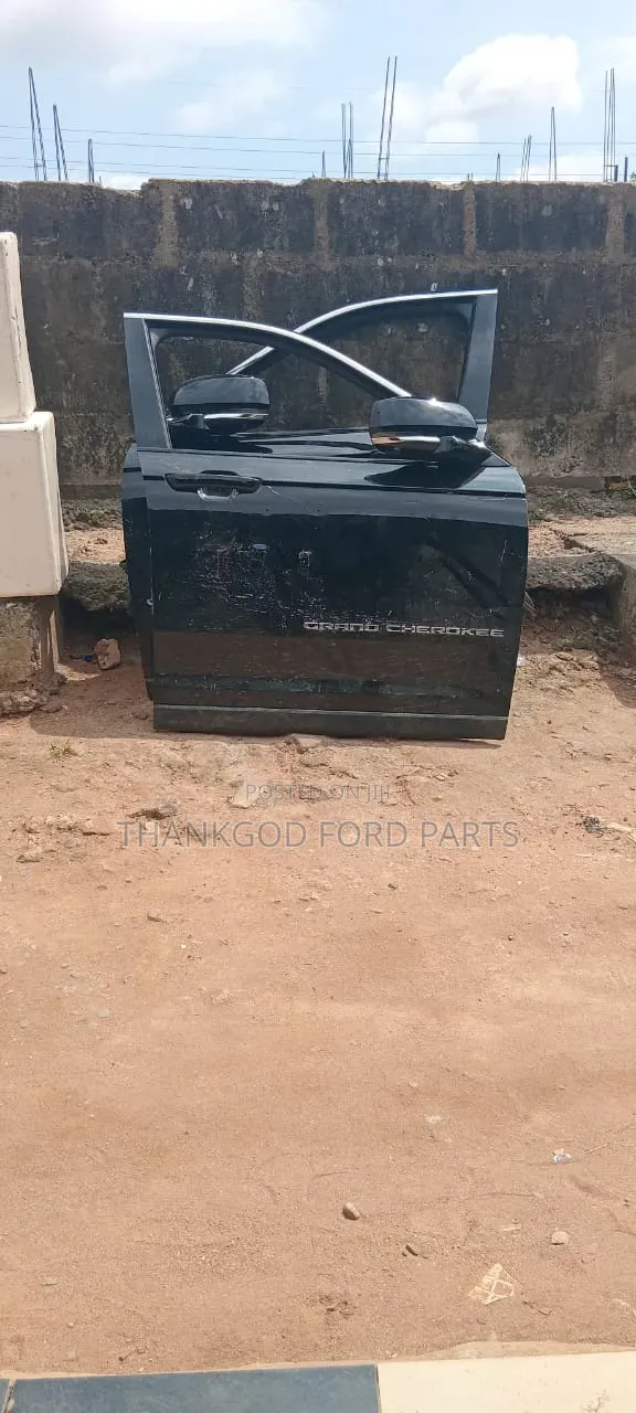 Door Jeep Grand Cherokee 2022-2023-2024-2025-2026