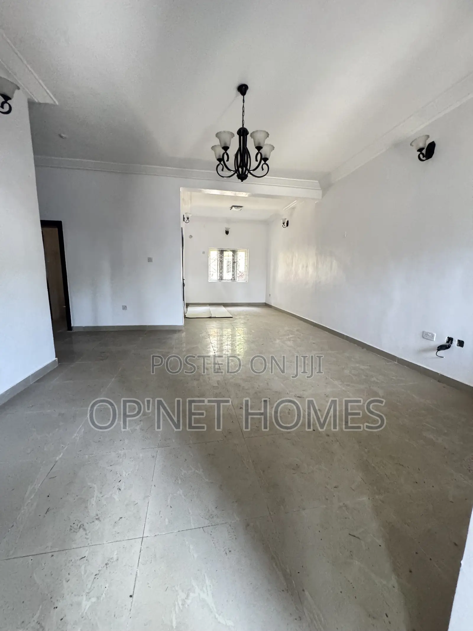 4bdrm Duplex in Lekki for sale