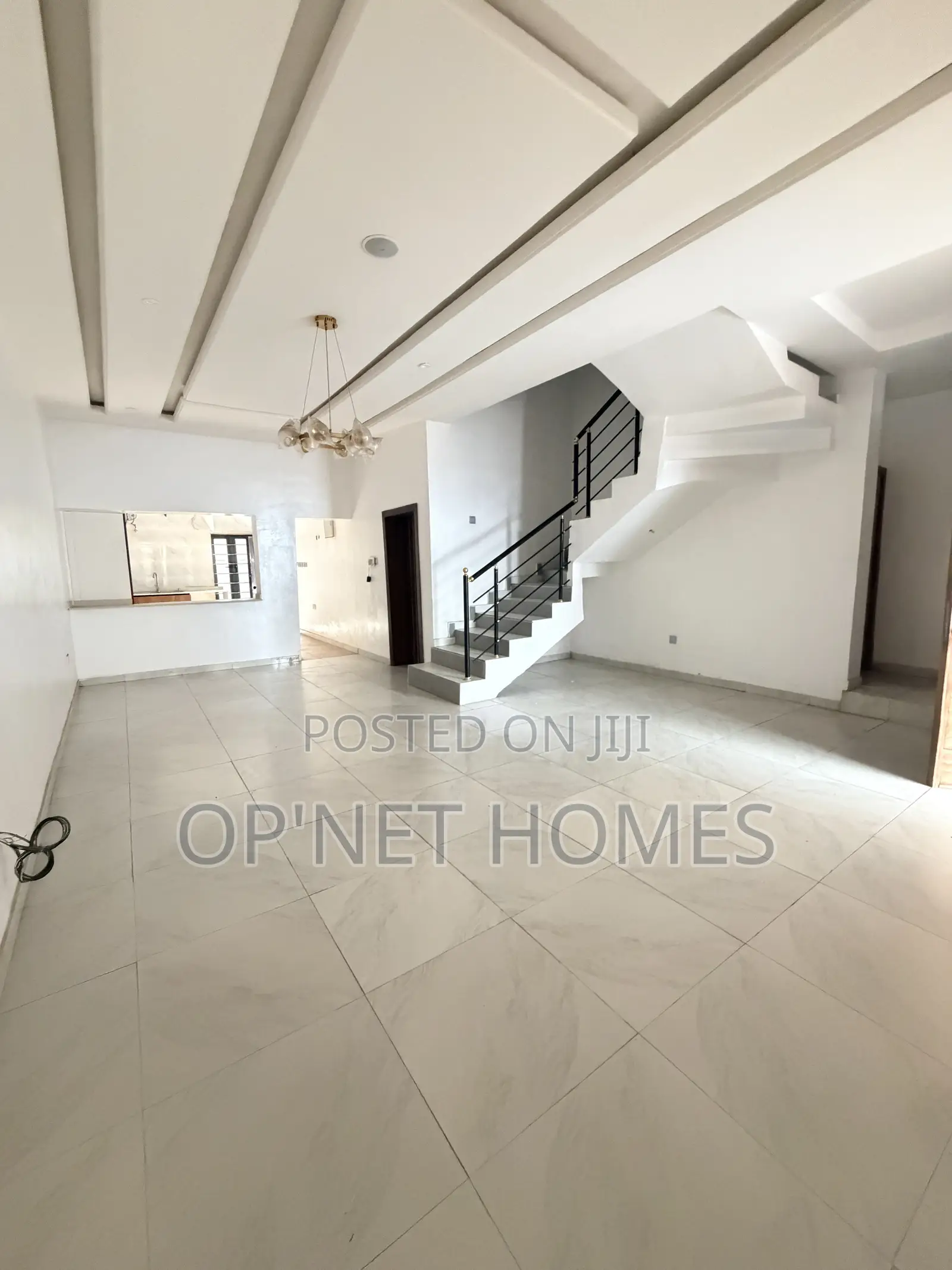 4bdrm Duplex in Lekki for sale