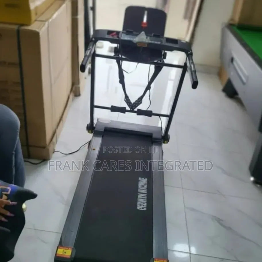 German Machine 2.5hp Treadmill With Manual Incline