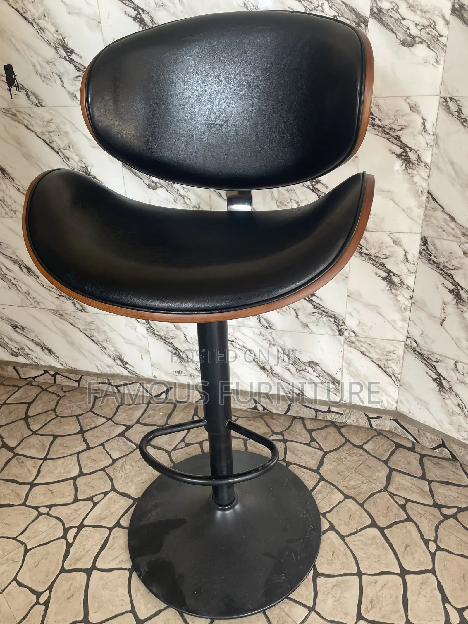 Modern Adjustable Swivel Bar Stools With Curved Wooden