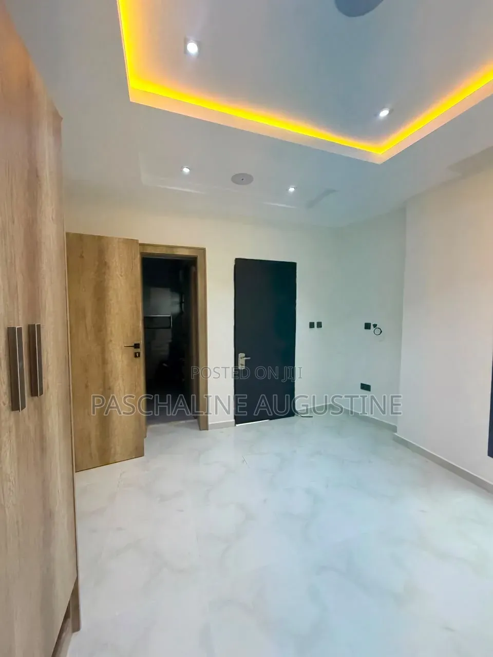 4bdrm Townhouse/Terrace in Zim Homes And, Guzape District for sale