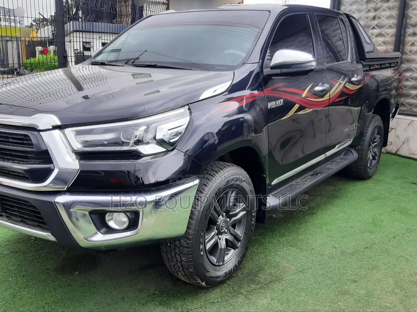 Toyota Hilux 2023 Black