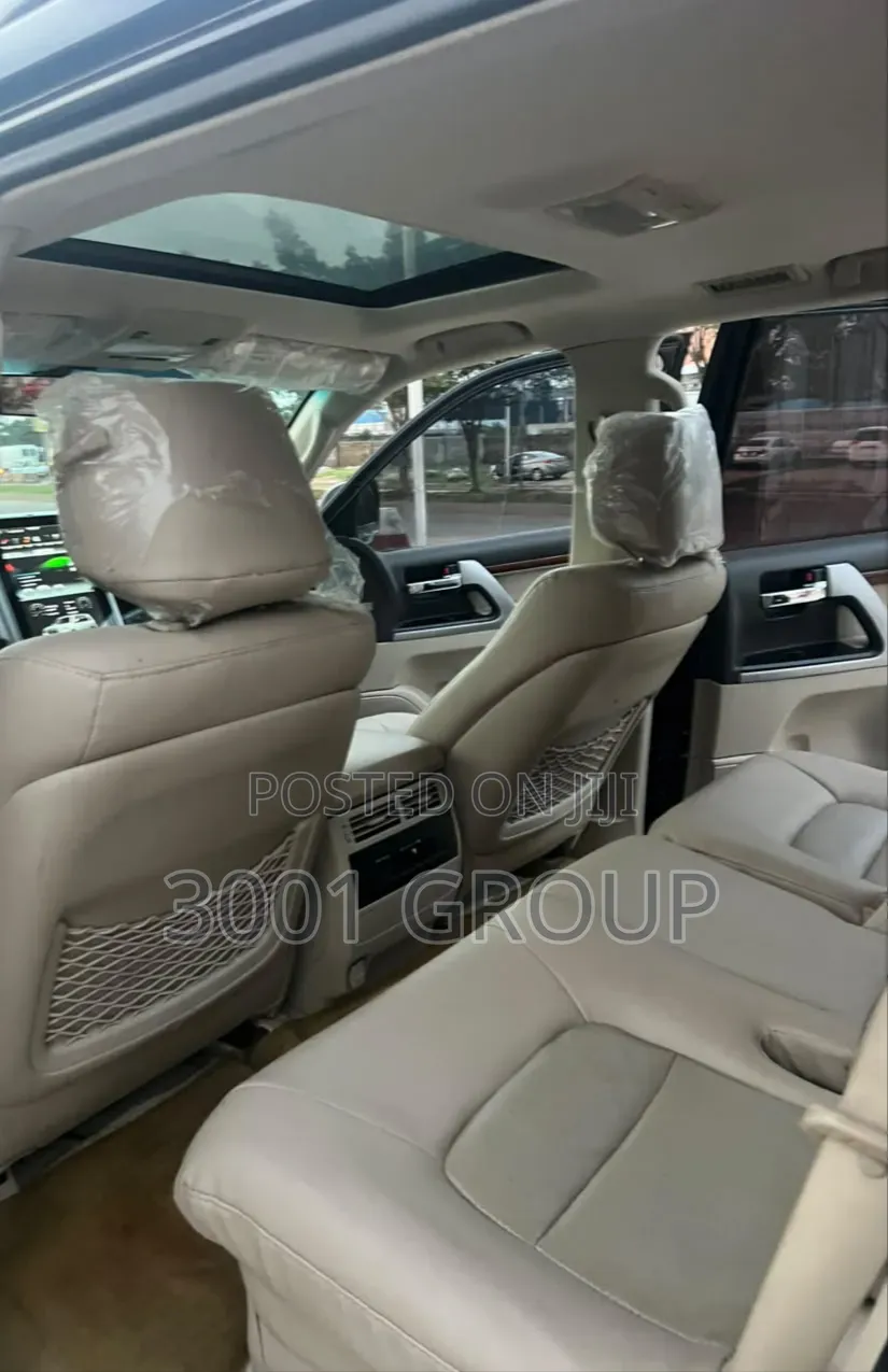 Toyota Land Cruiser 2018 Black
