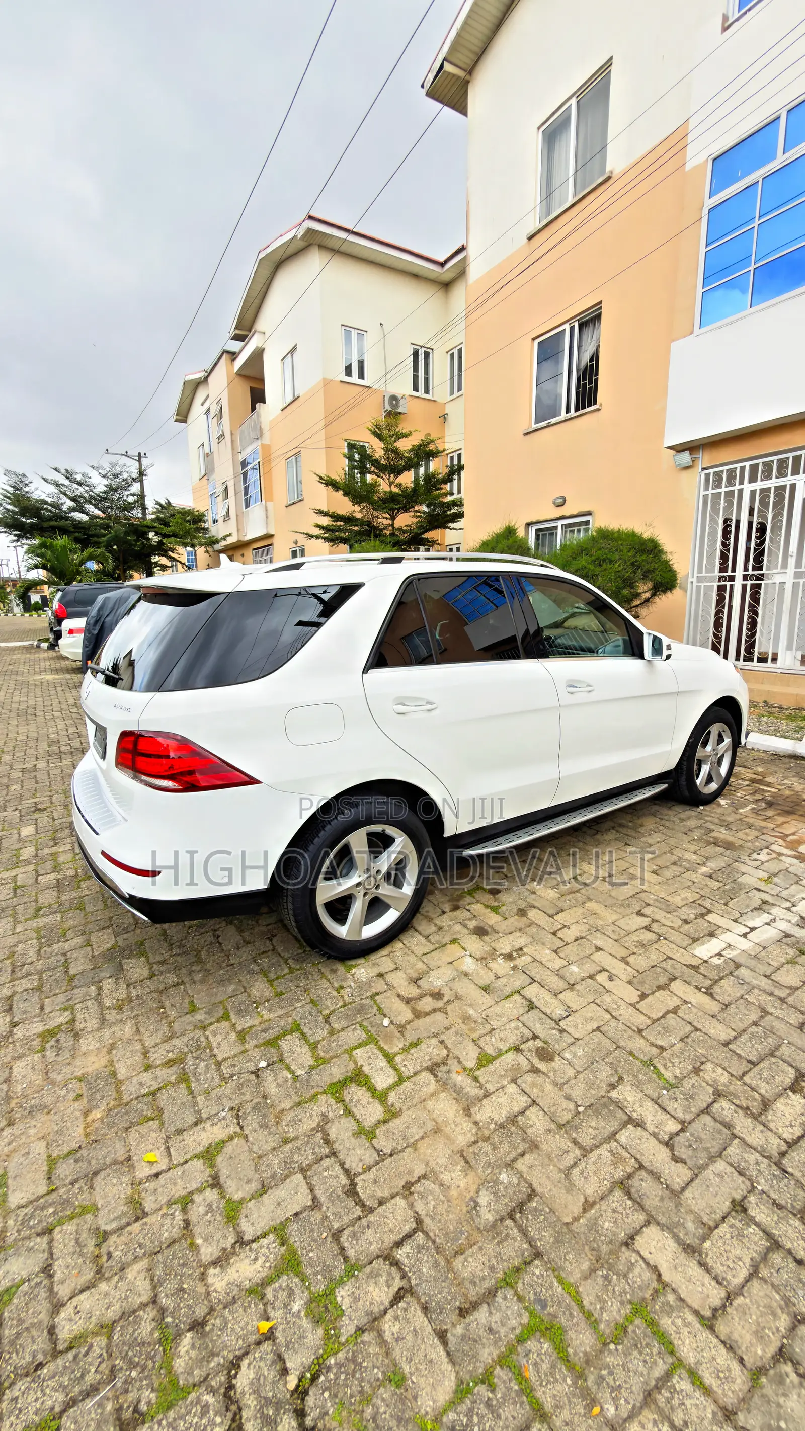 Mercedes-Benz GLE-Class 2016 White