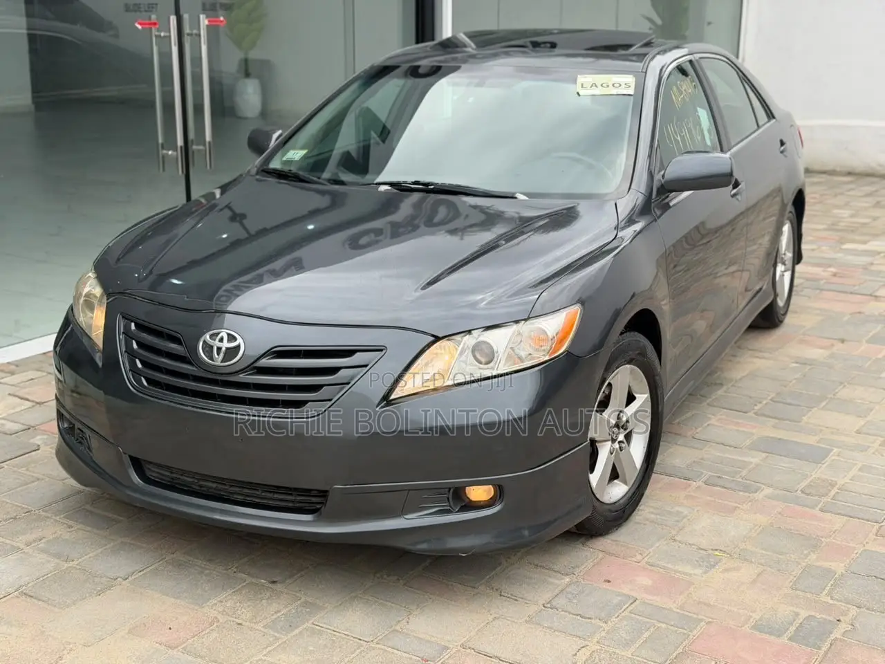 Toyota Camry LE 4dr Sedan (2.4L 4cyl 5A) 2008 Gray