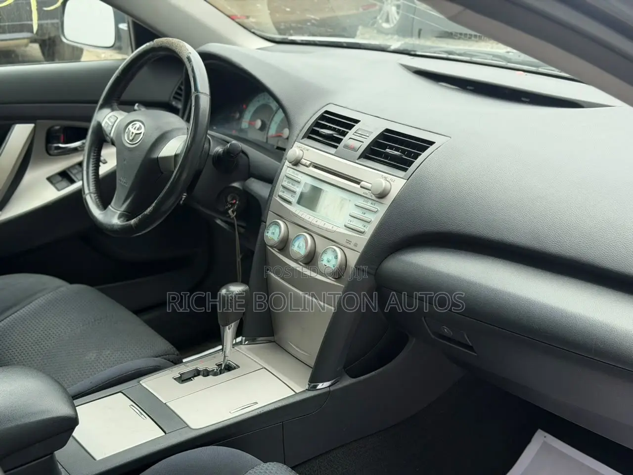 Toyota Camry LE 4dr Sedan (2.4L 4cyl 5A) 2008 Gray