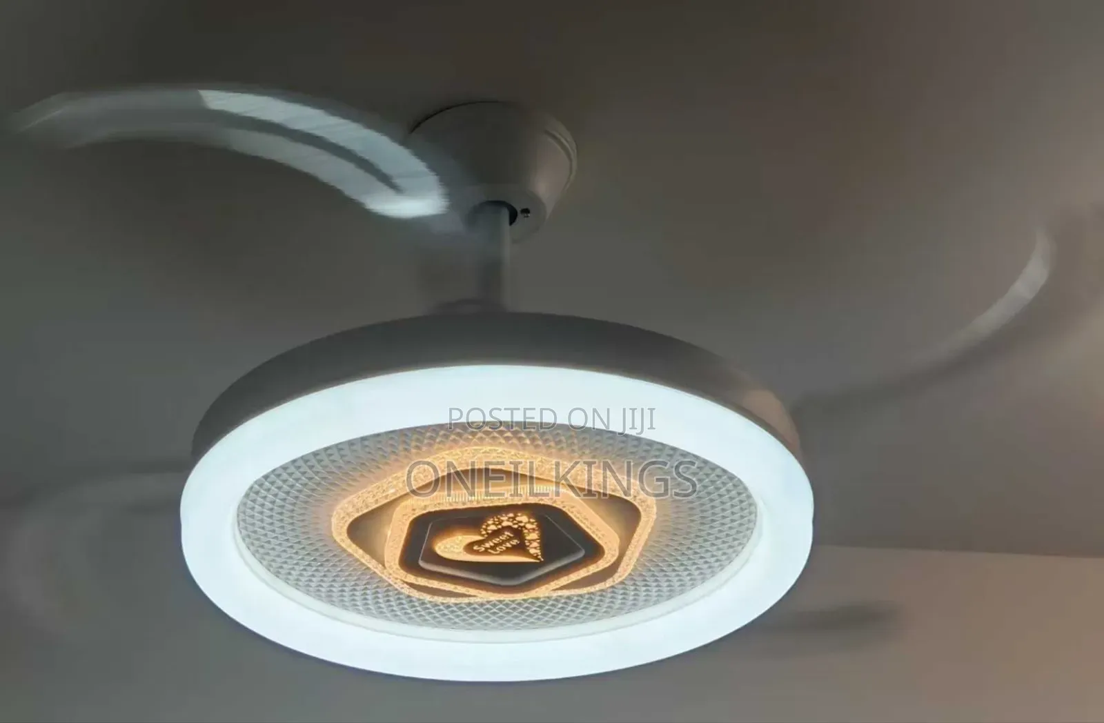 Cchandelier With Foldable Fan Blade