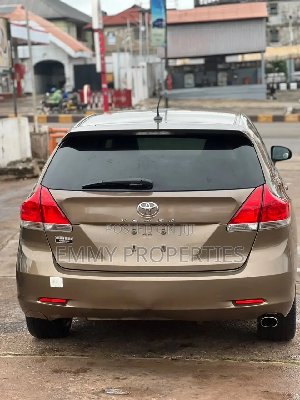 Toyota Venza AWD 2012 Brown