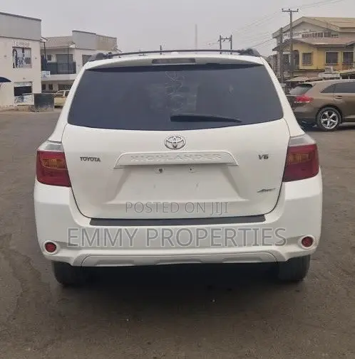 Toyota Highlander V6 2009 White