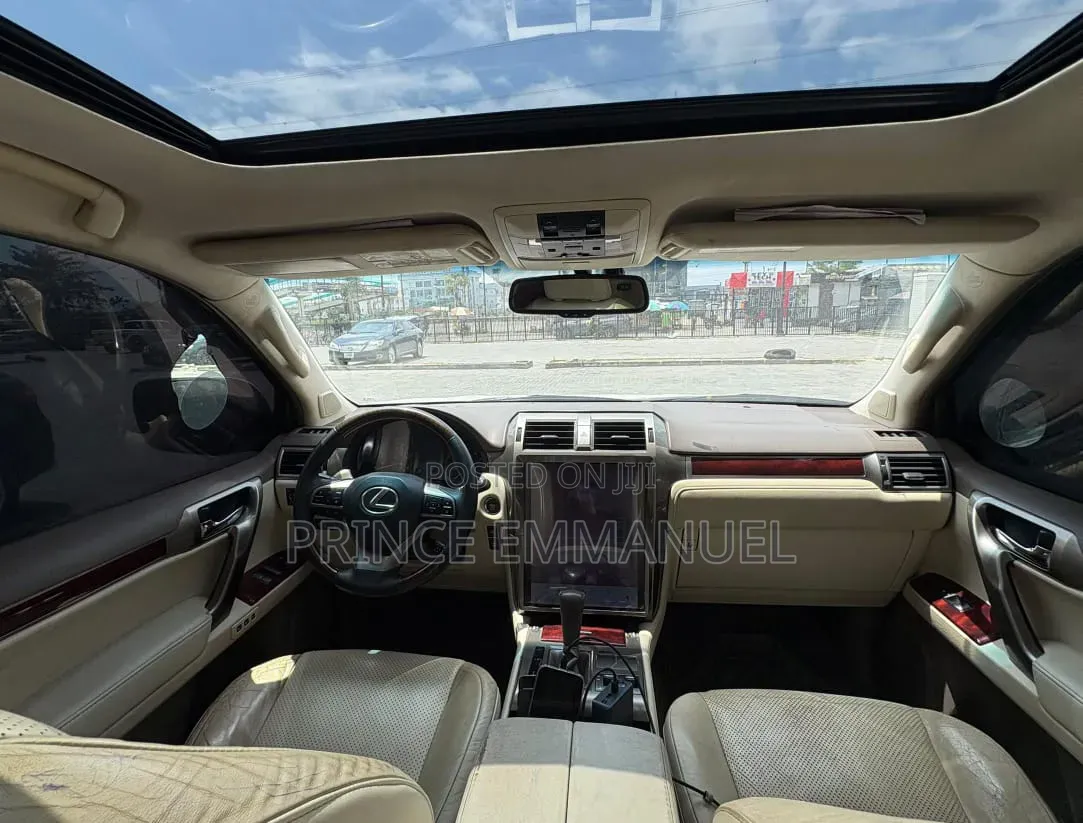 Lexus GX 2023 White