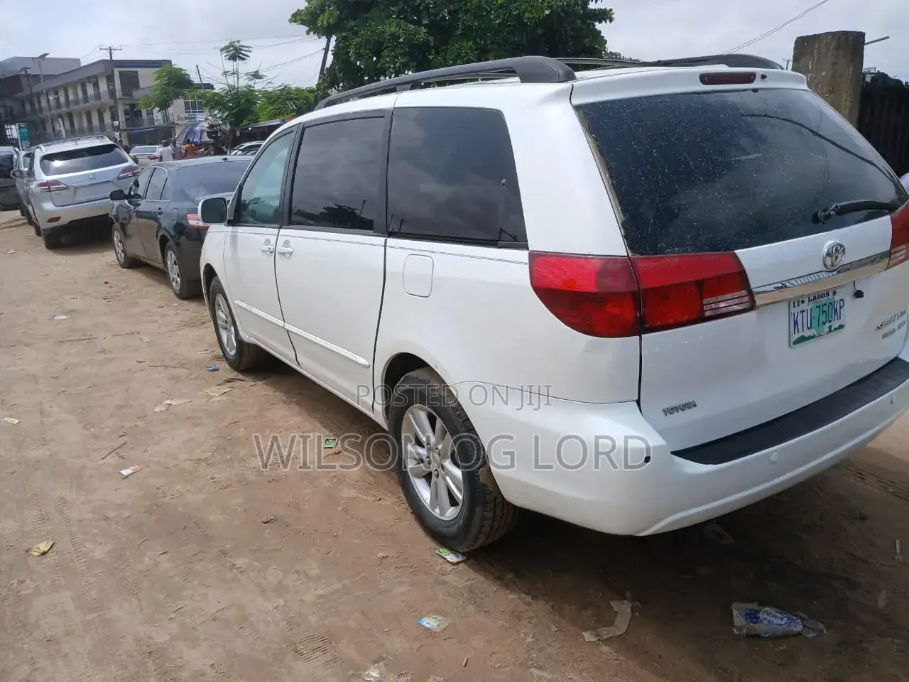Toyota Sienna 2006 White