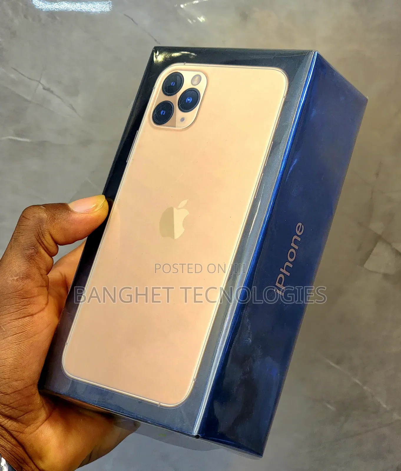 New Apple iPhone 11 Pro Max 256 GB Gold