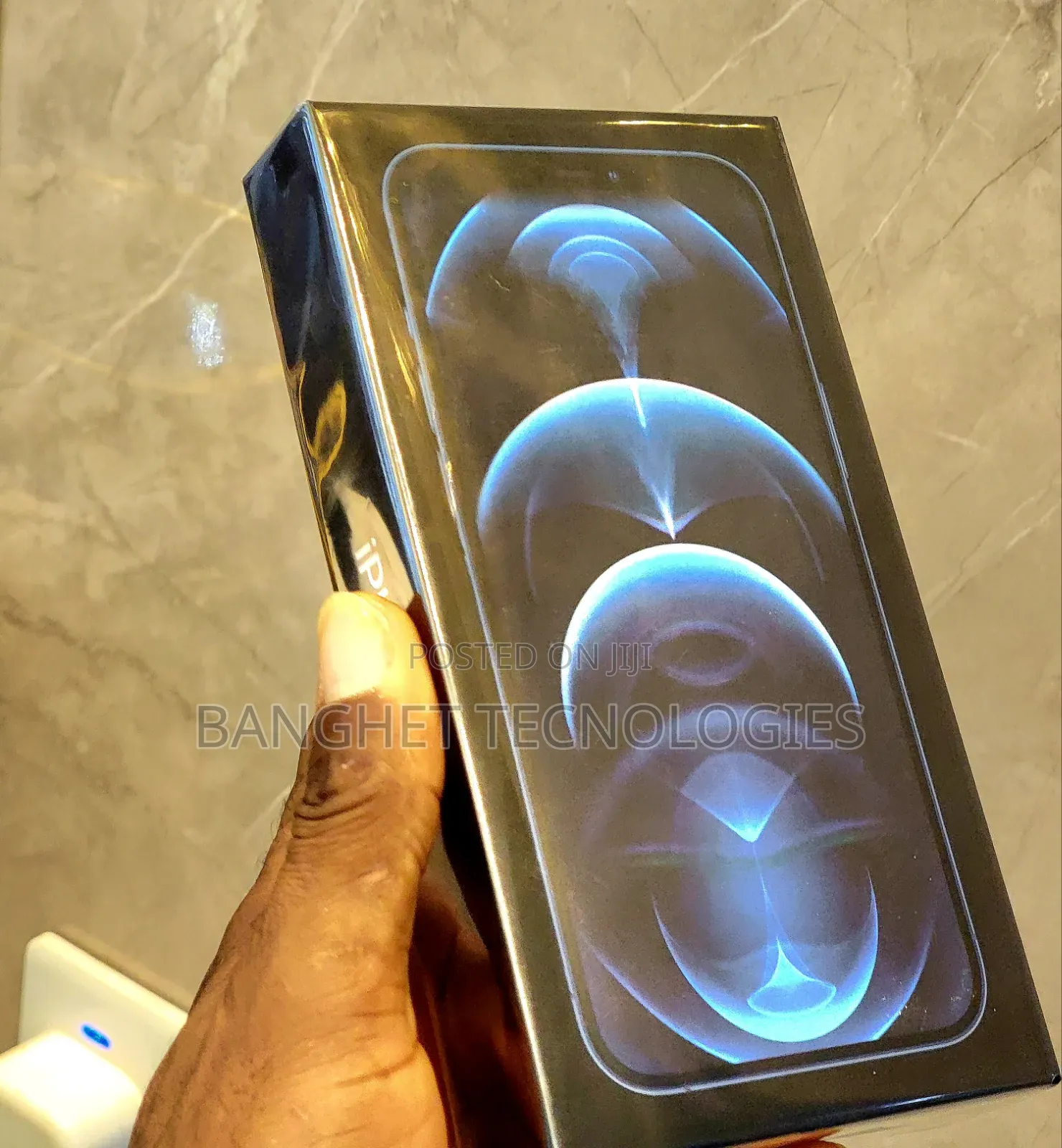 New Apple iPhone 12 Pro Max 256 GB Blue