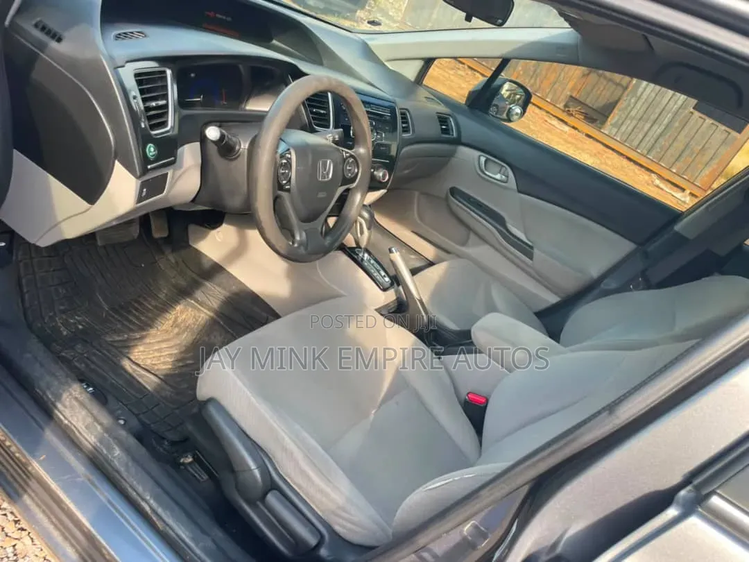 Honda Civic 2013 Gray