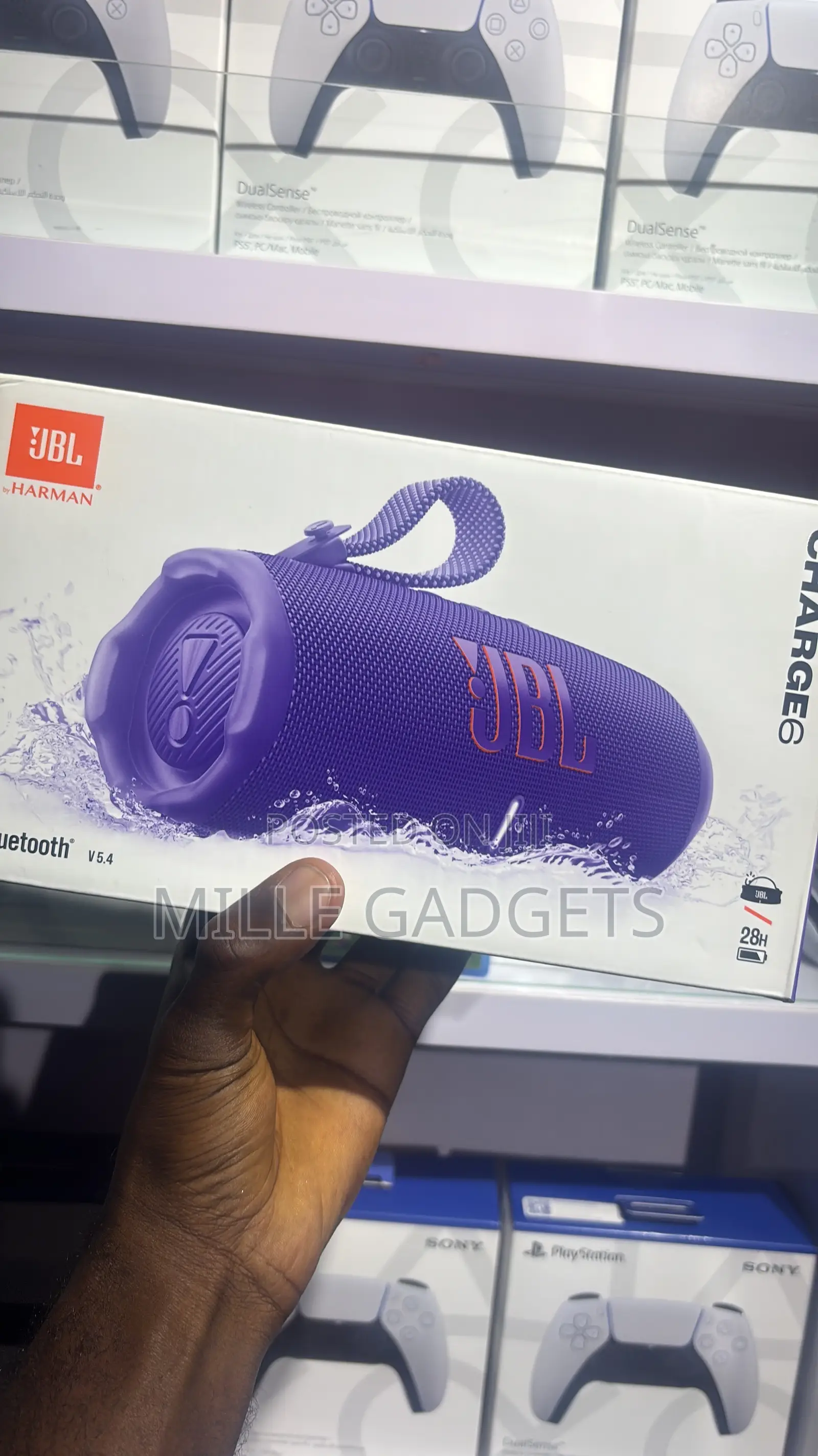 JBL Charge 6