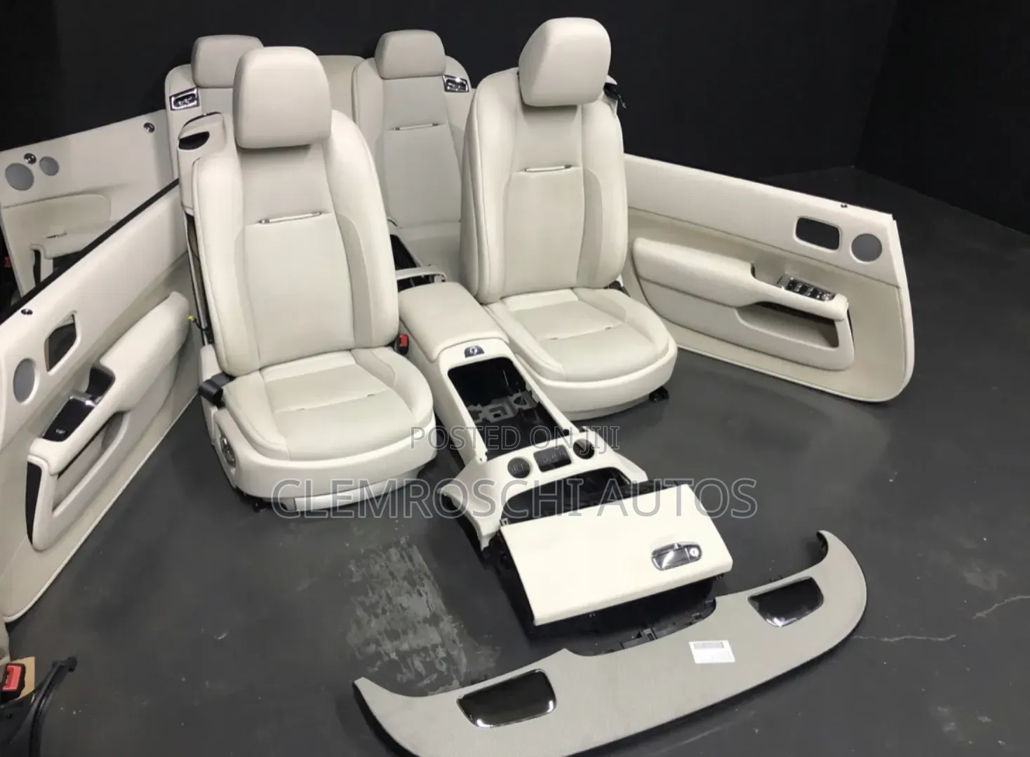 High Quality Certified New Interior Spare Parts Rolls-Royce Cullinan