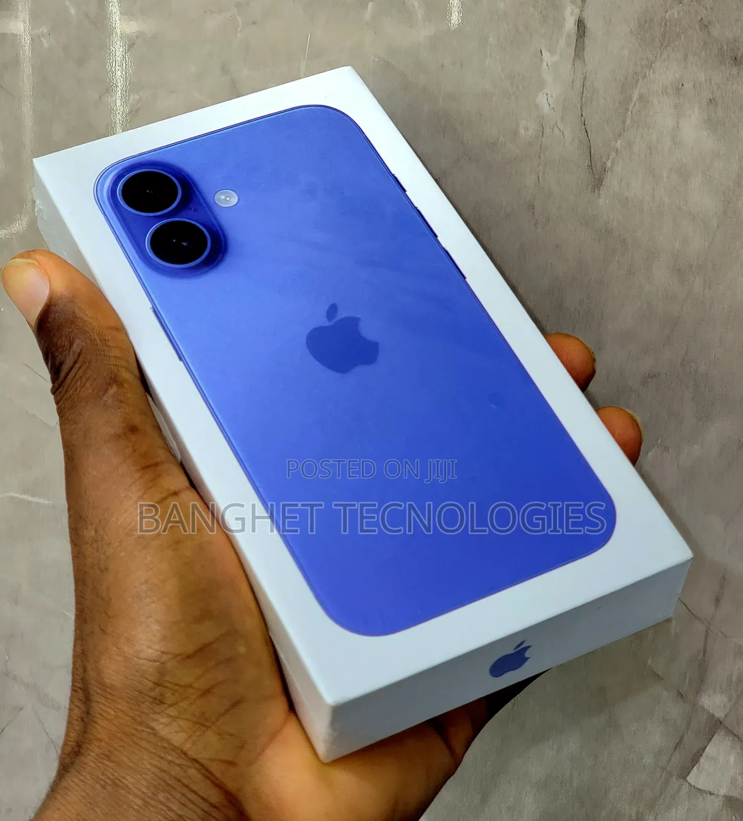 New Apple iPhone 16 128 GB Blue