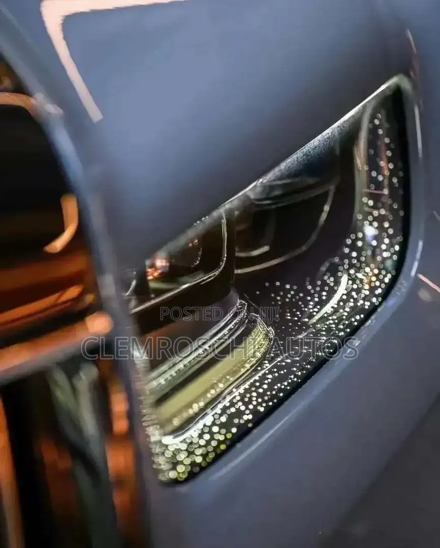 High Quality Certified Complete New Head Lamp Rolls-Royce Phantom 2026