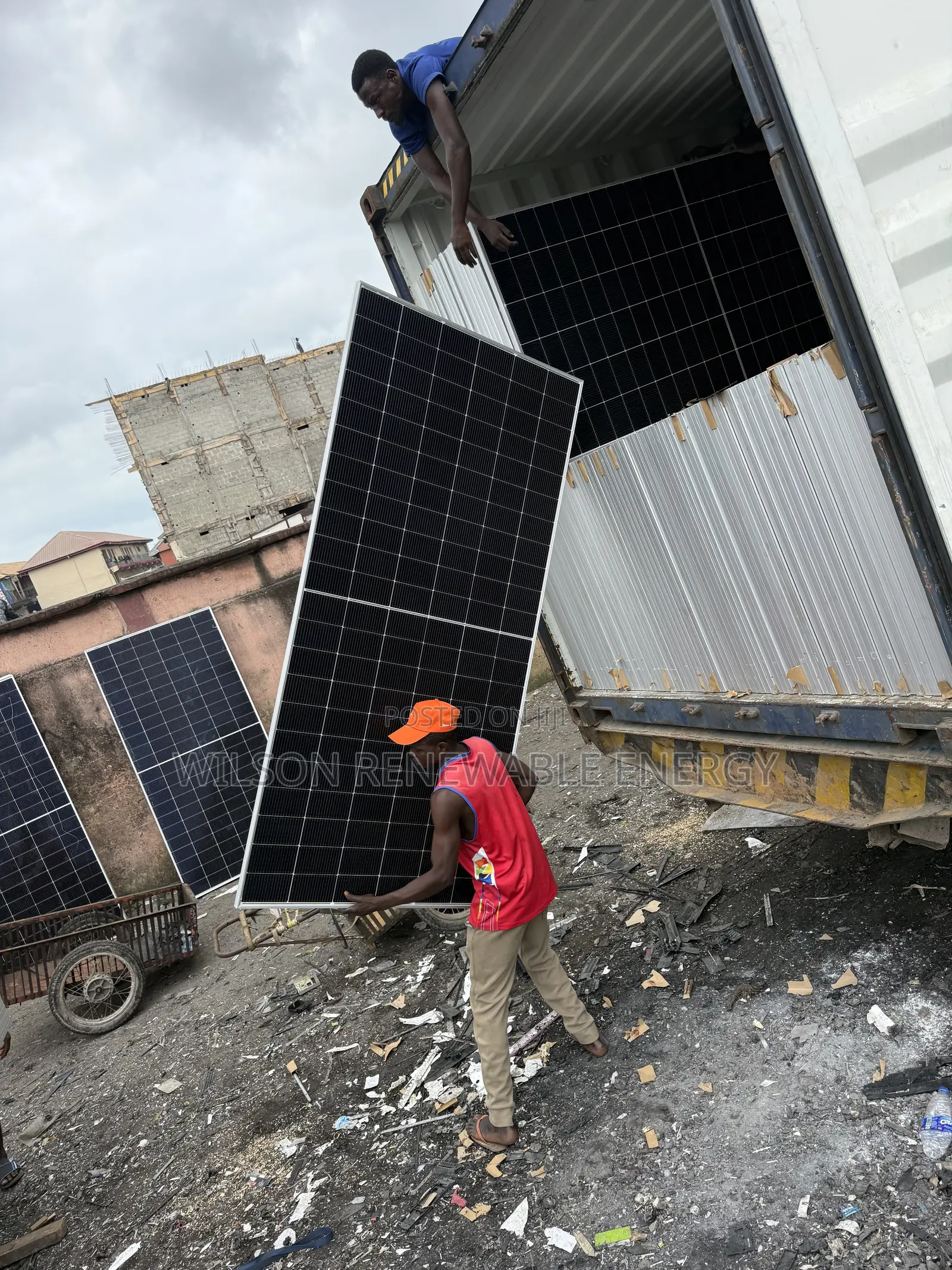 650w Jinko Bifacial Solar Panel (Grade B)