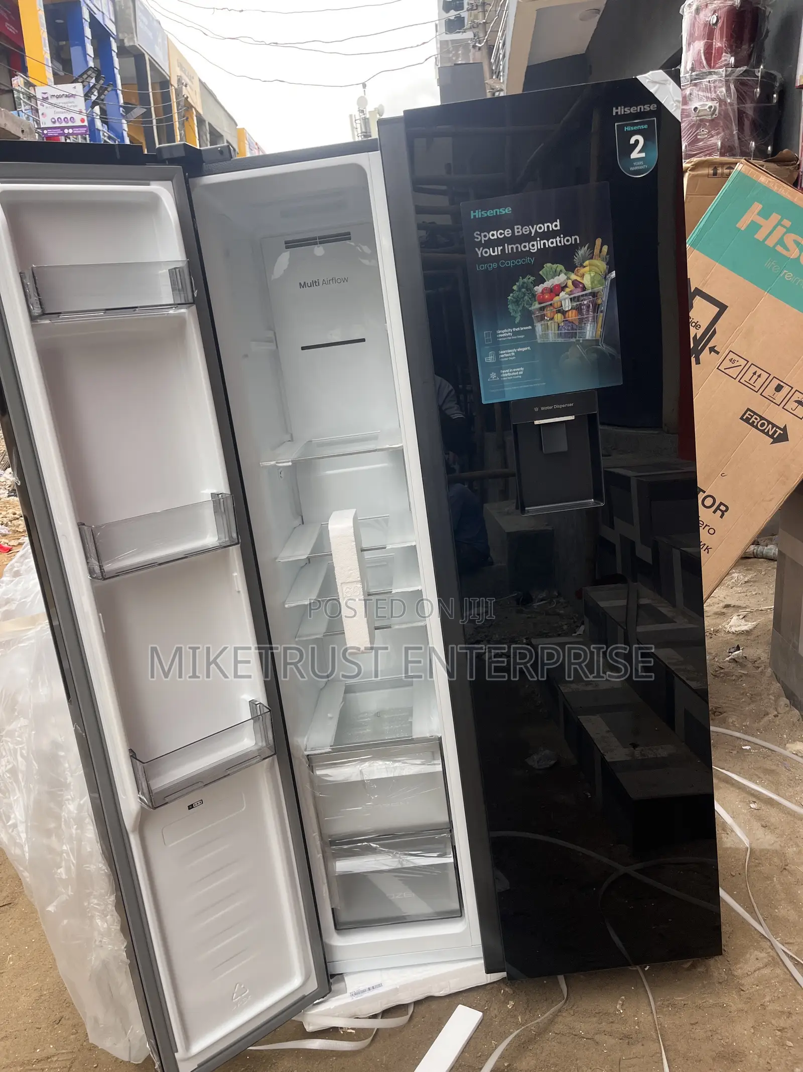 529L Hisense Black Inverter Side by Side Refrigerator With Dispenser
