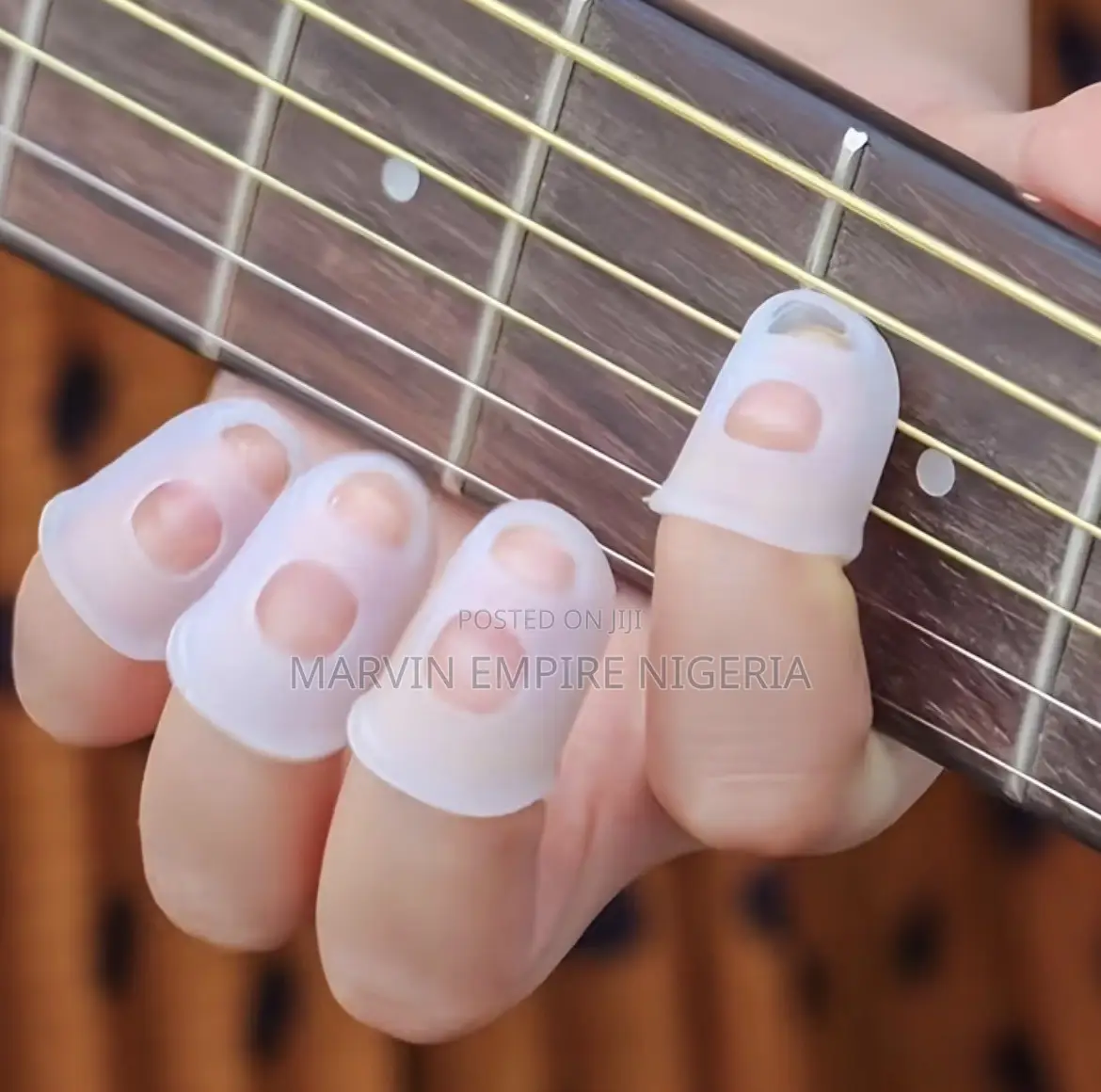 4pcs Silicone Guitar Finger Picks - Ideal for Beginners - Comfortable