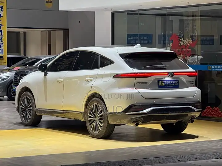 Toyota Venza 2022 White