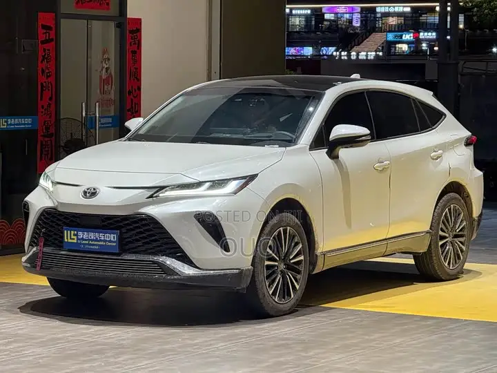 Toyota Venza 2022 White