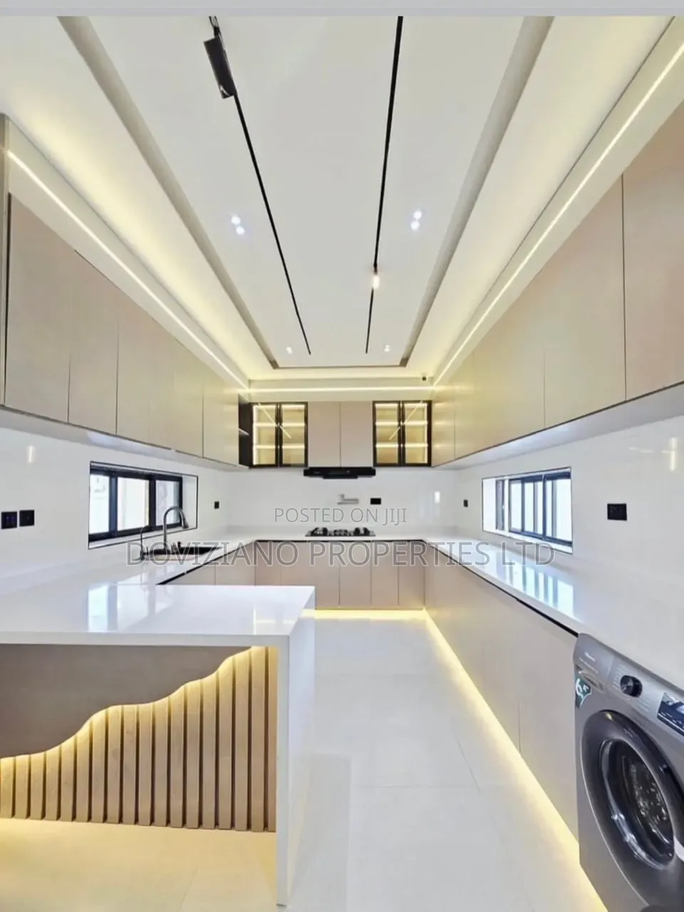5bdrm Duplex in Lekki Phase 1 for sale