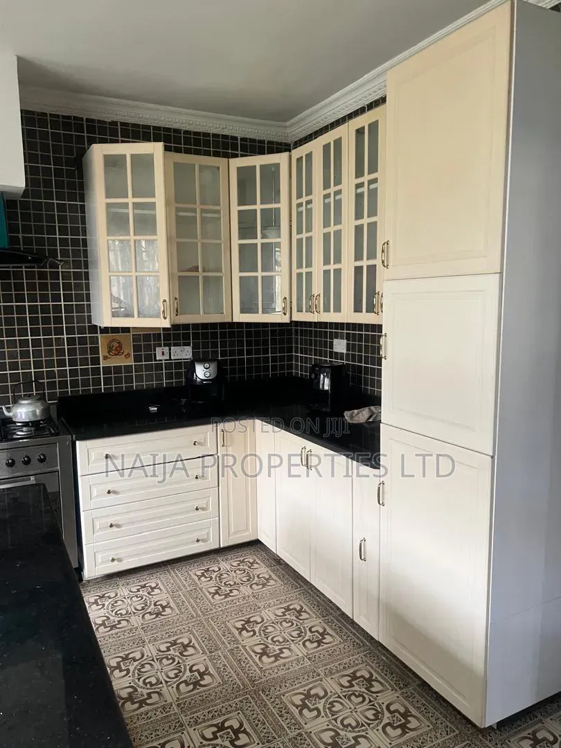 Furnished 5bdrm Duplex in Amen Estate, Eleko for rent