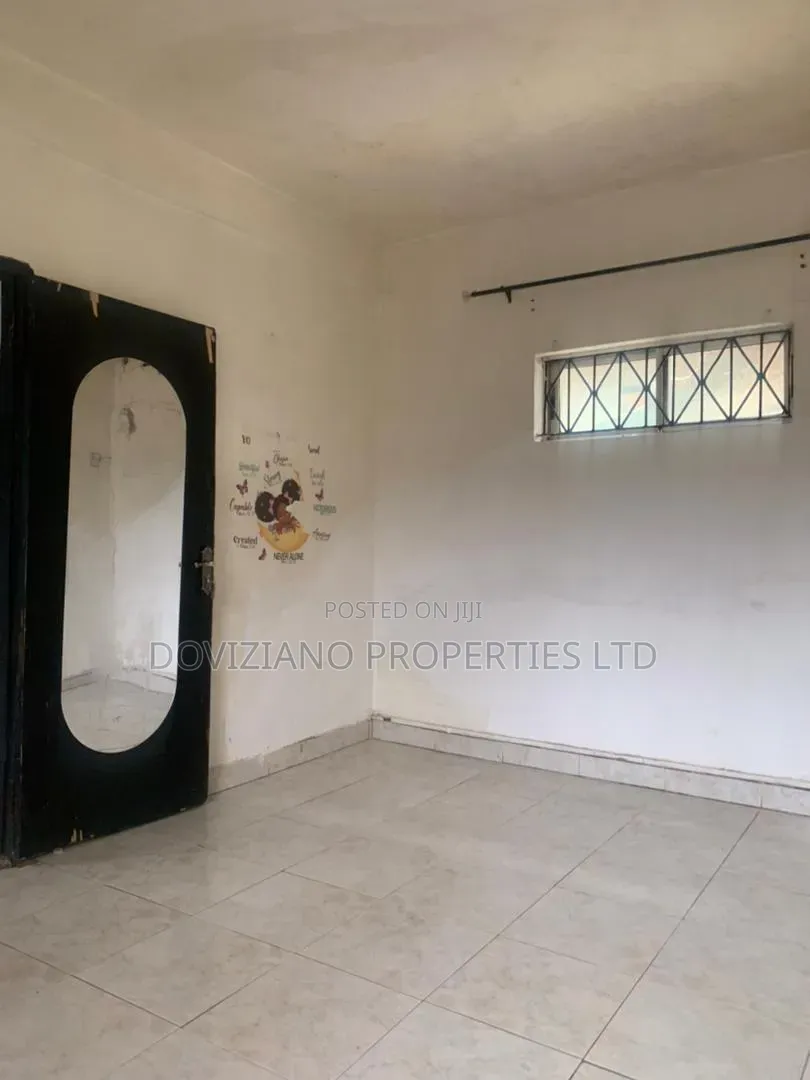 Mini Flat in Awolowo Road for rent