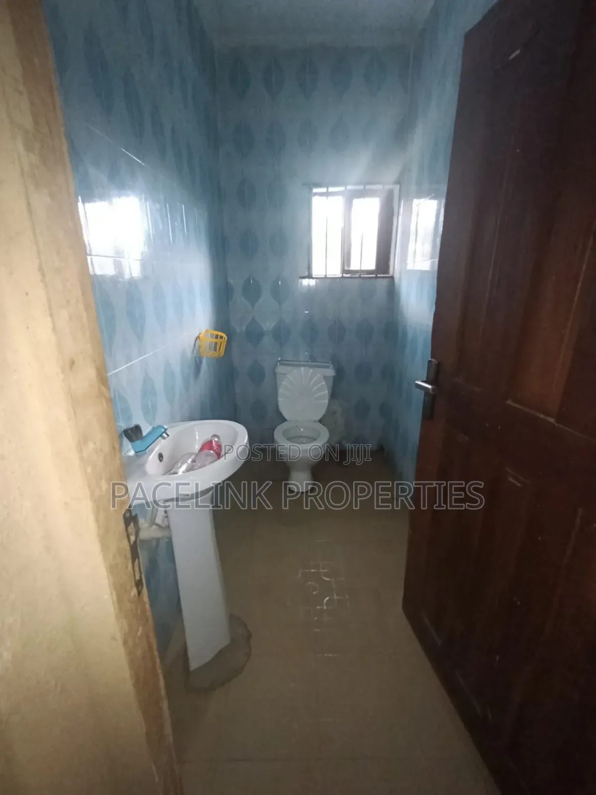 1bdrm Room & Parlour in Ayobo for rent