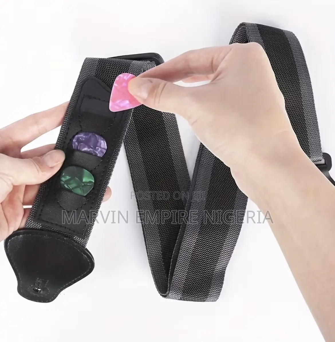 Adjustable Guitar Strap With Pick Holder, 3 Random Color Guitar Picks