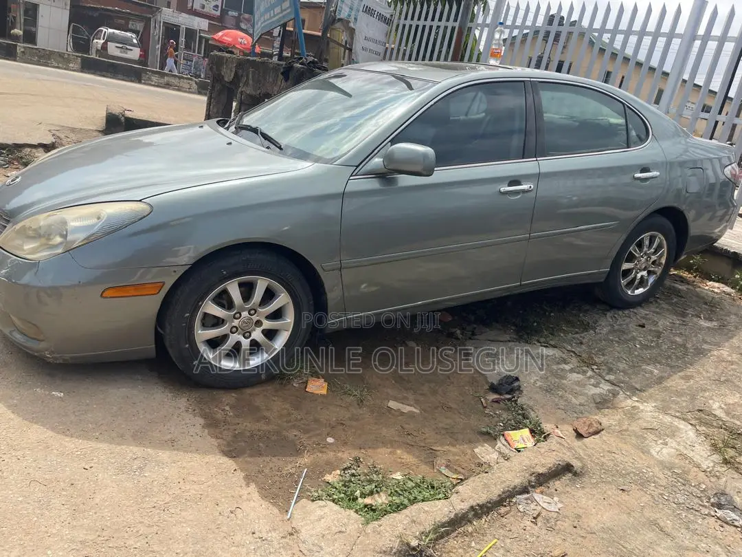 Lexus ES 300 2003 Green