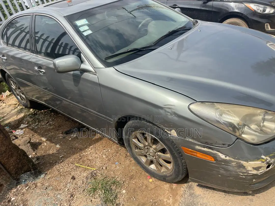 Lexus ES 300 2003 Green