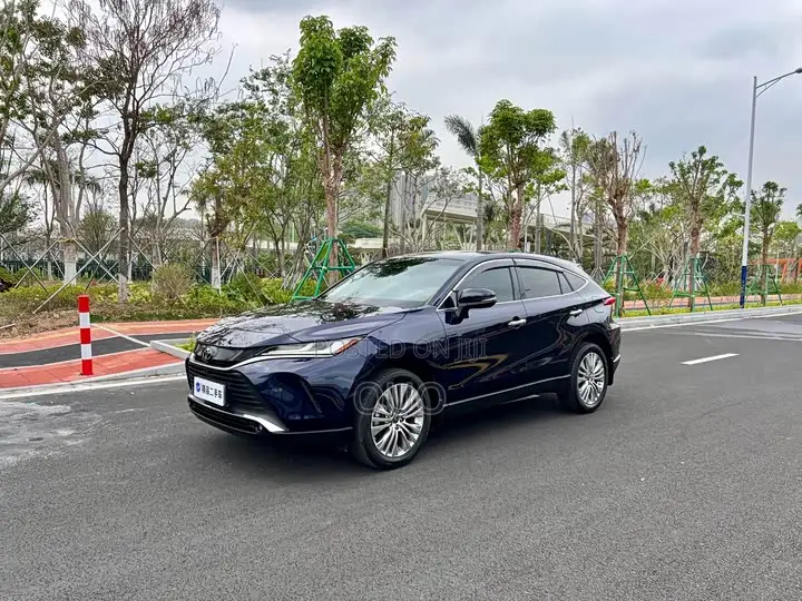Toyota Harrier 2022 Blue