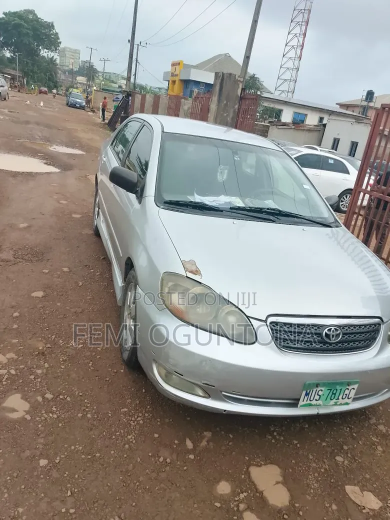 Toyota Corolla 2006 Silver