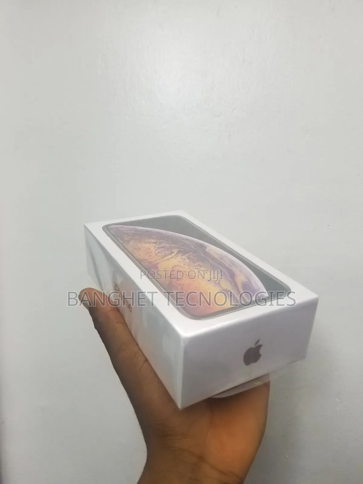 New Apple iPhone XS Max 256 GB Gold