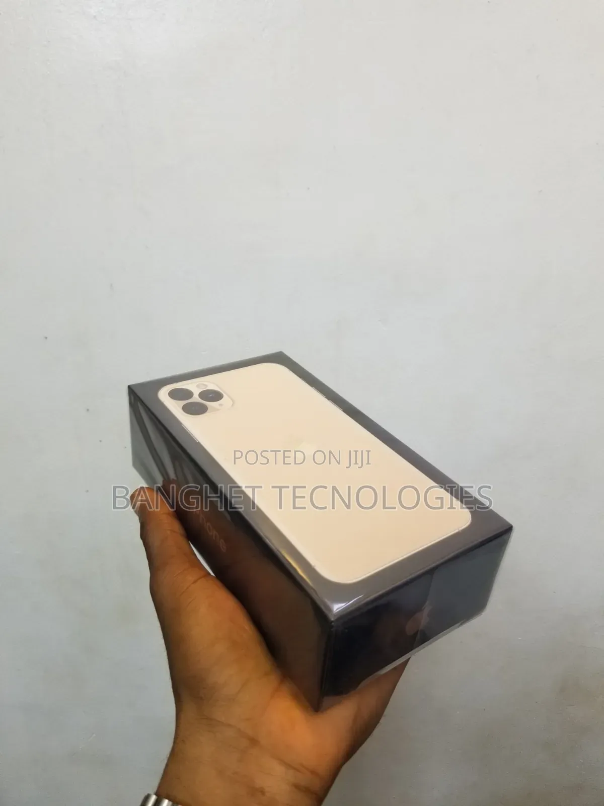 New Apple iPhone 11 Pro 256 GB Gold