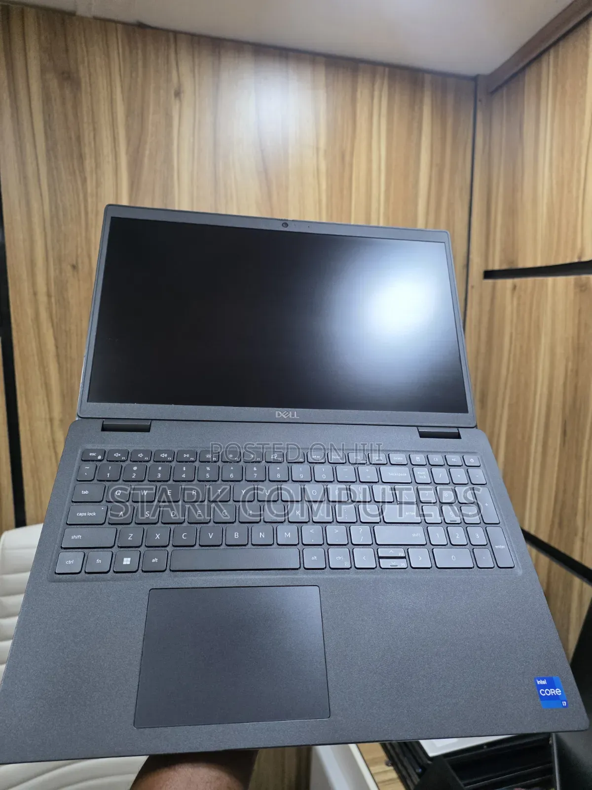 Laptop Dell Latitude 3520 16GB Intel Core i7 SSD 512GB