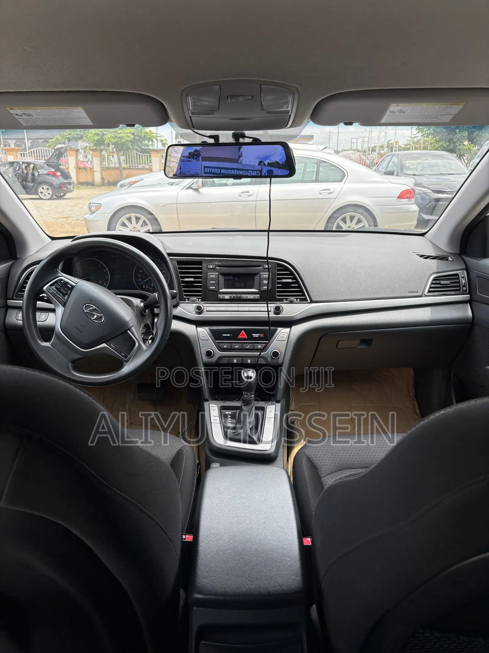 Hyundai Elantra 2017 White