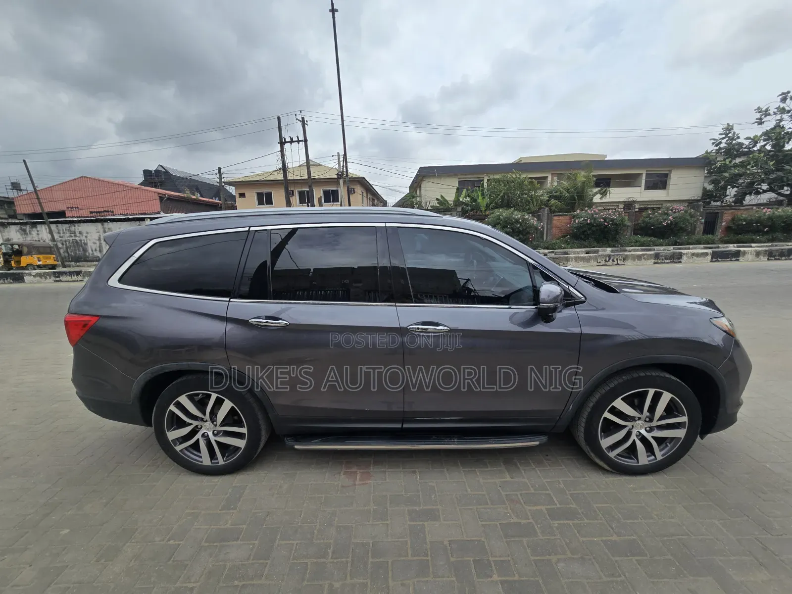 Honda Pilot Touring 4dr SUV (3.5L 6cyl 9A) 2016 Gray