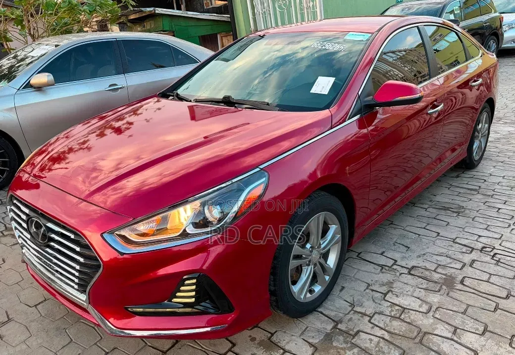 Hyundai Sonata 2018 Red