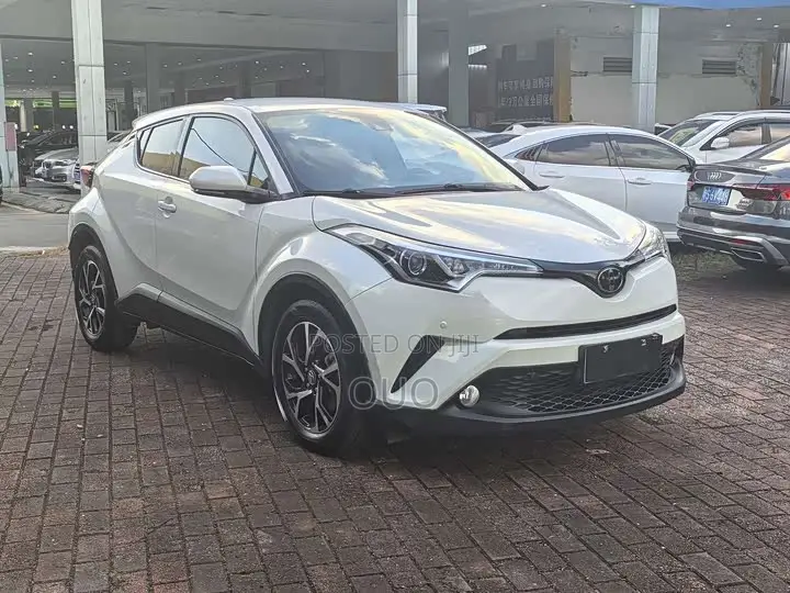 Toyota C-HR 2018 White