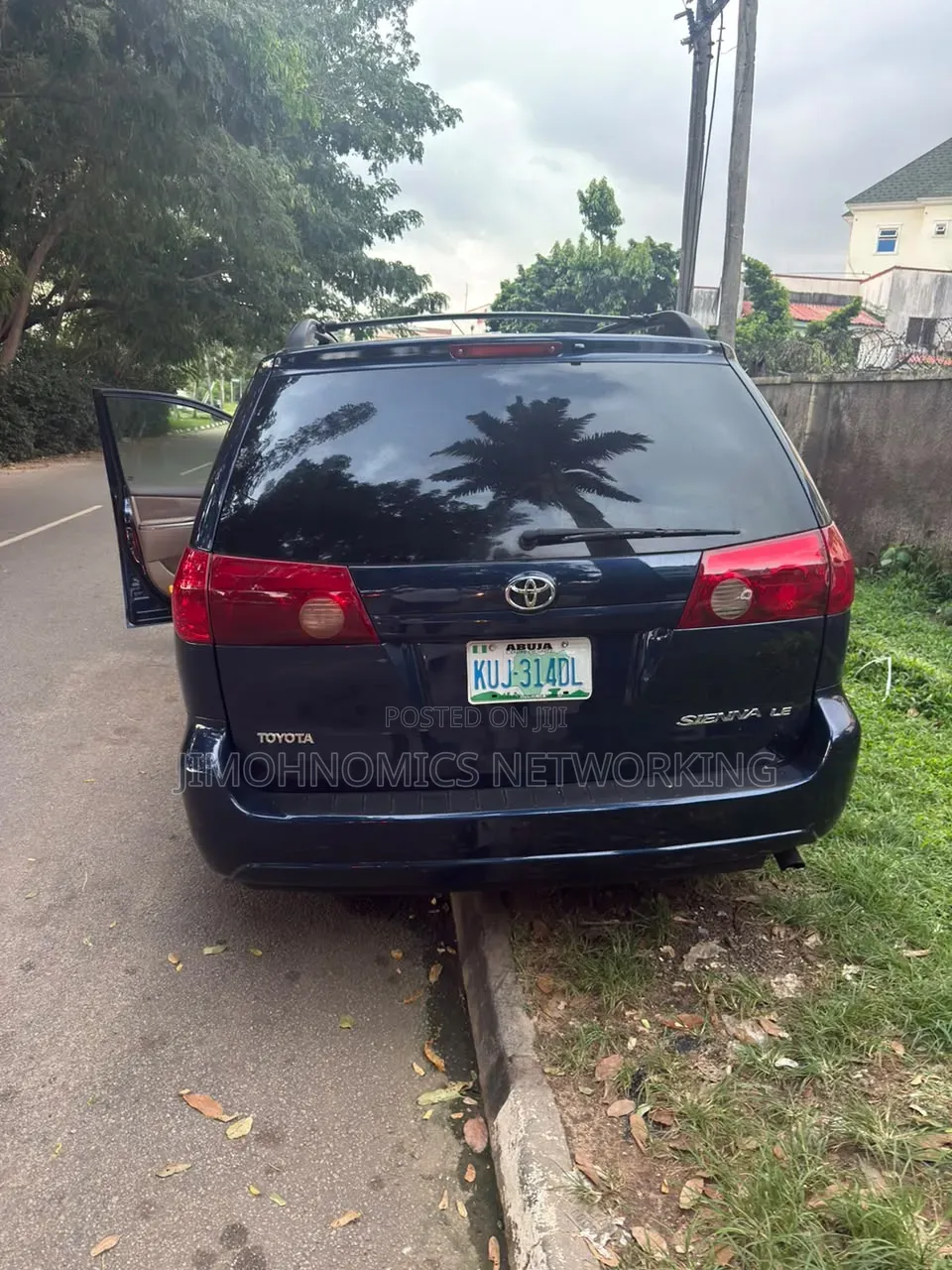 Toyota Sienna 2008 Blue