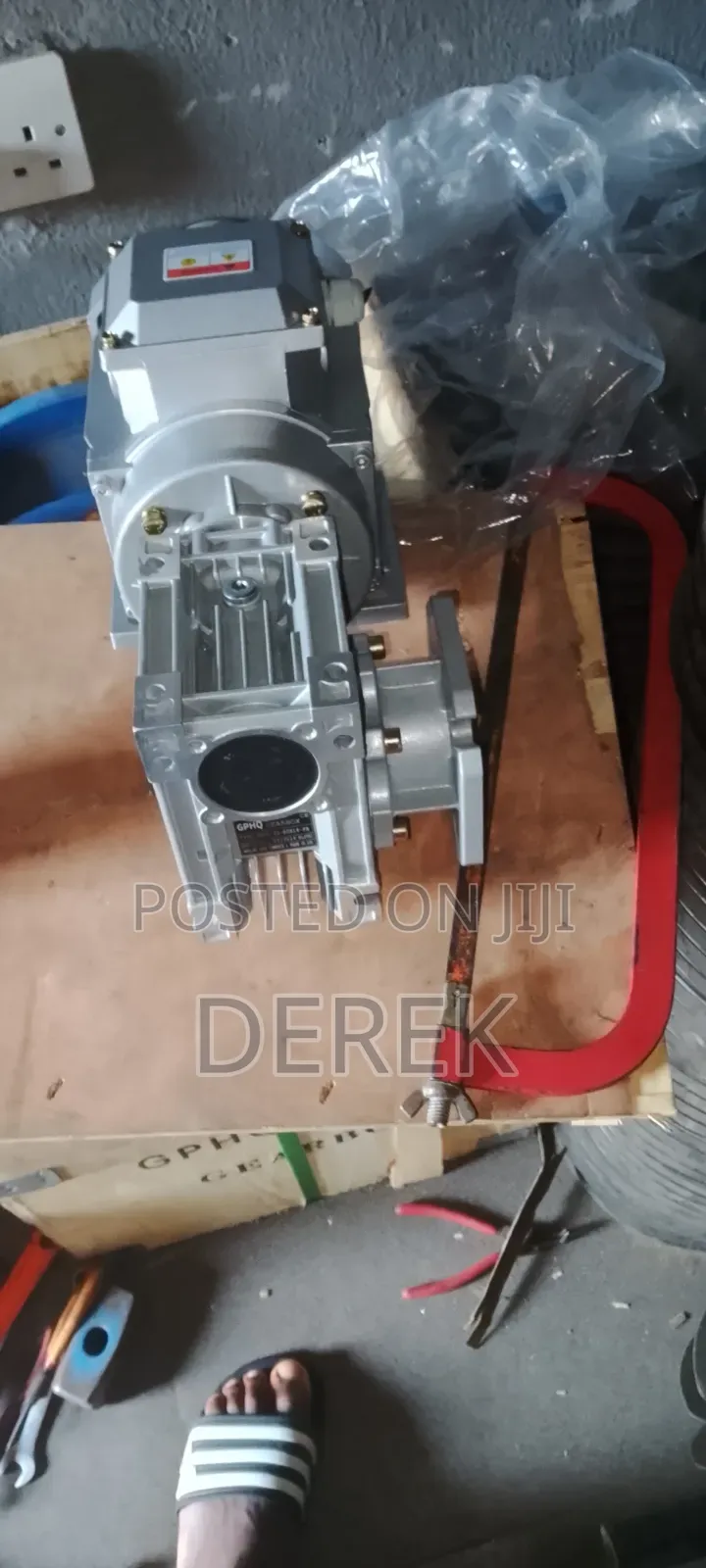 Electric Gearmotors