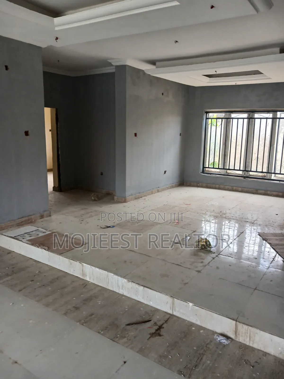 3bdrm Bungalow in Fha Lugbe Abuja for sale